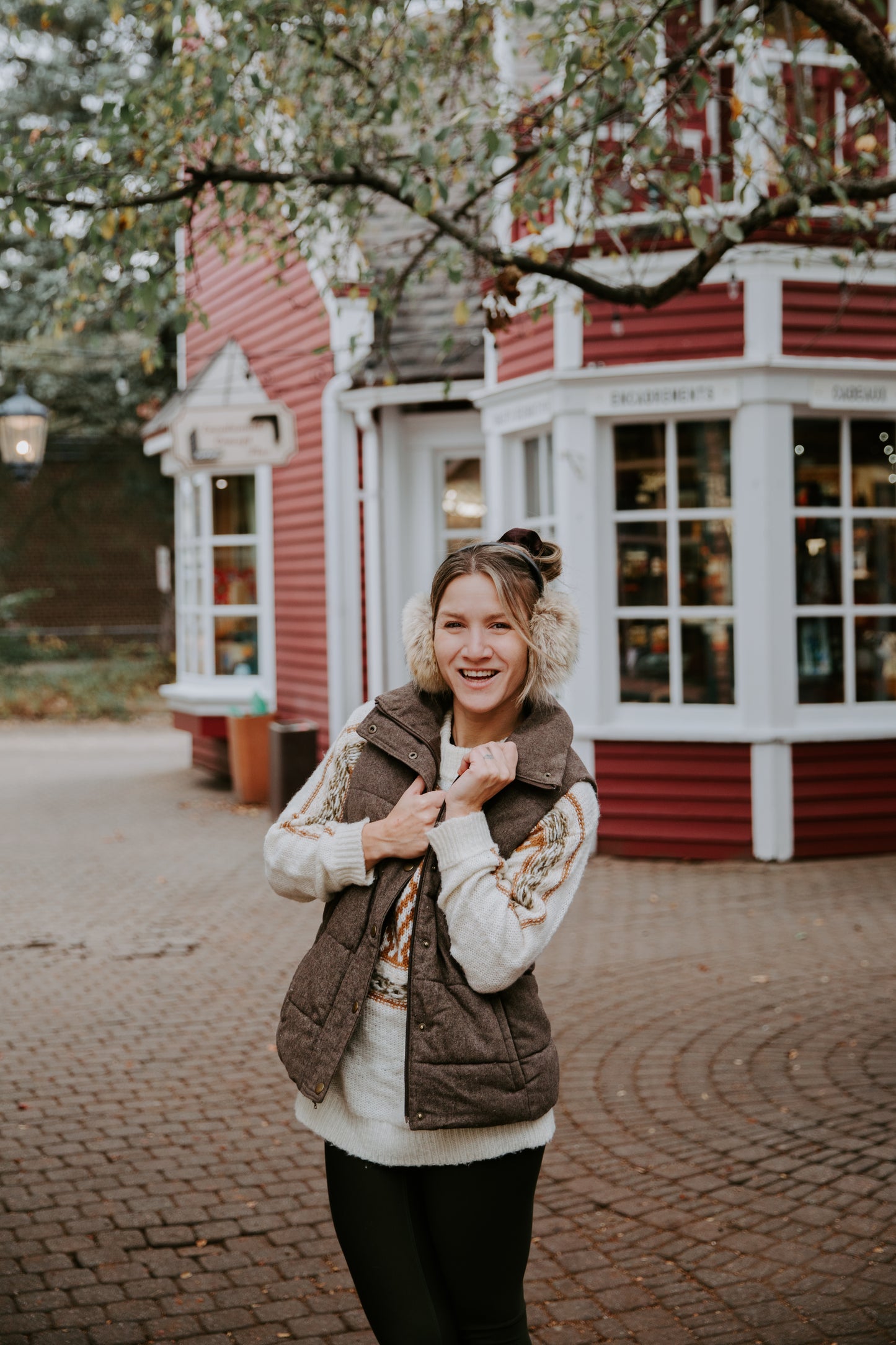 Unisex ear muffs - Accessories in recycled fur and leather - one size fits all