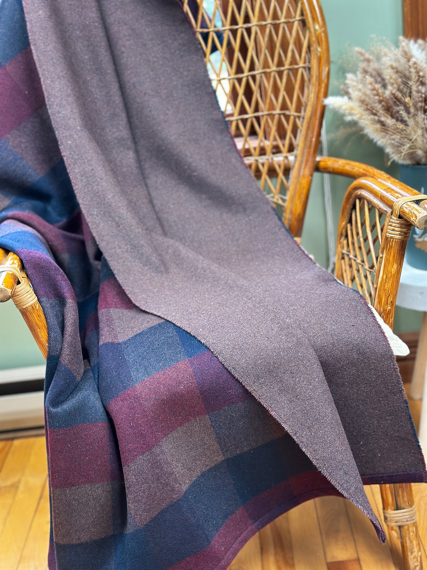 Couverture - Jeté en laine à carreaux Mauve et Bleu