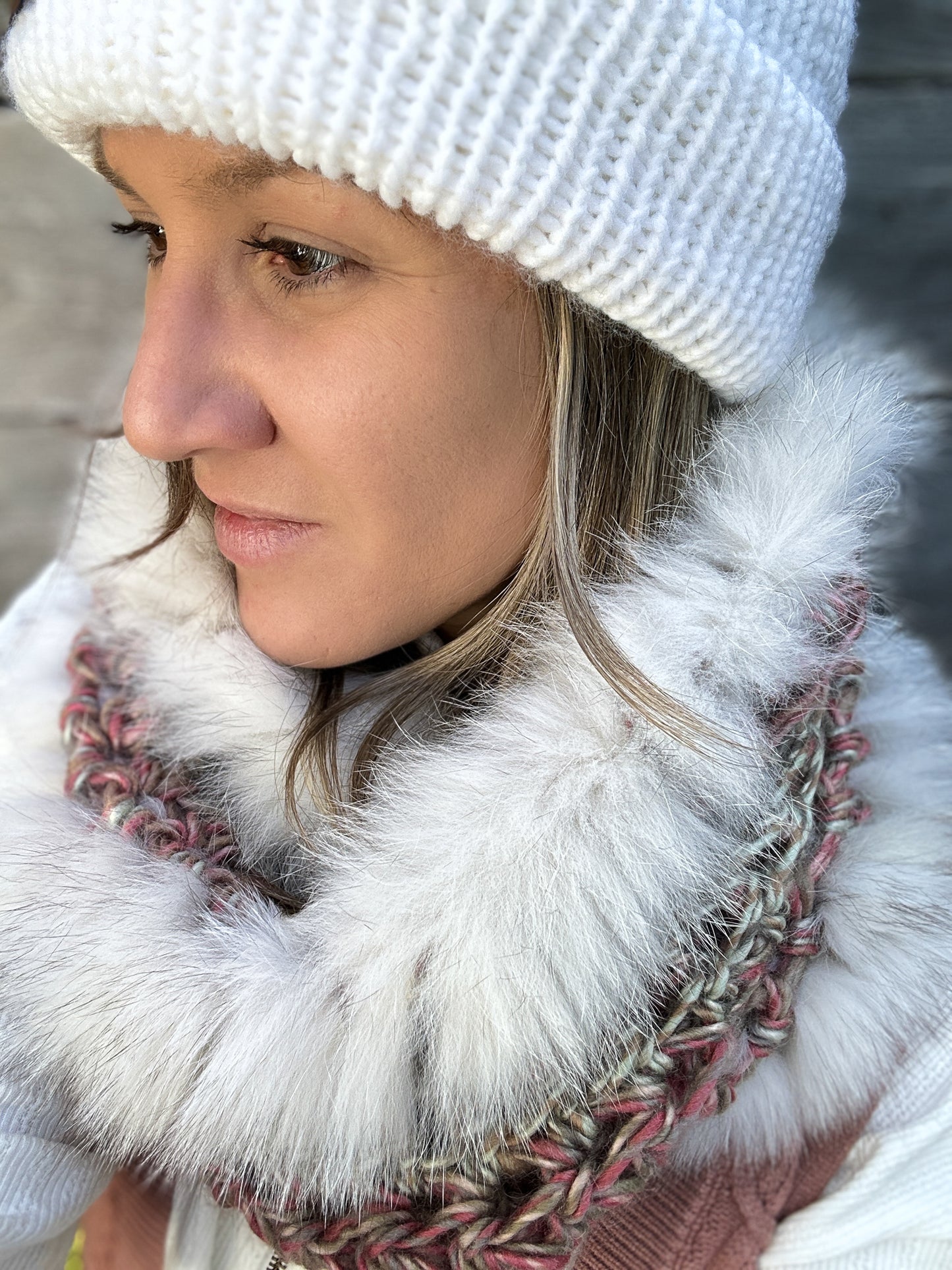 Scarf with recycled fur
