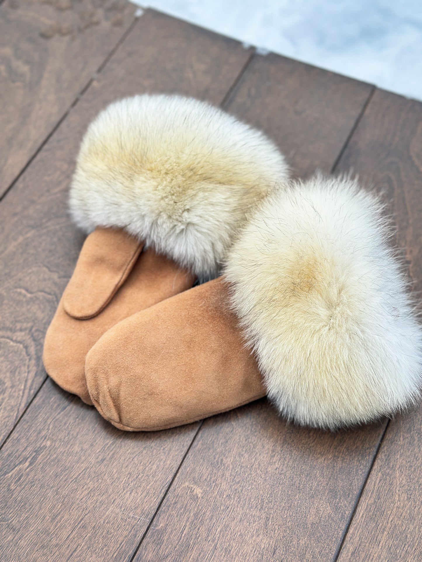 Mitaines en suède beige avec fourrure recyclée