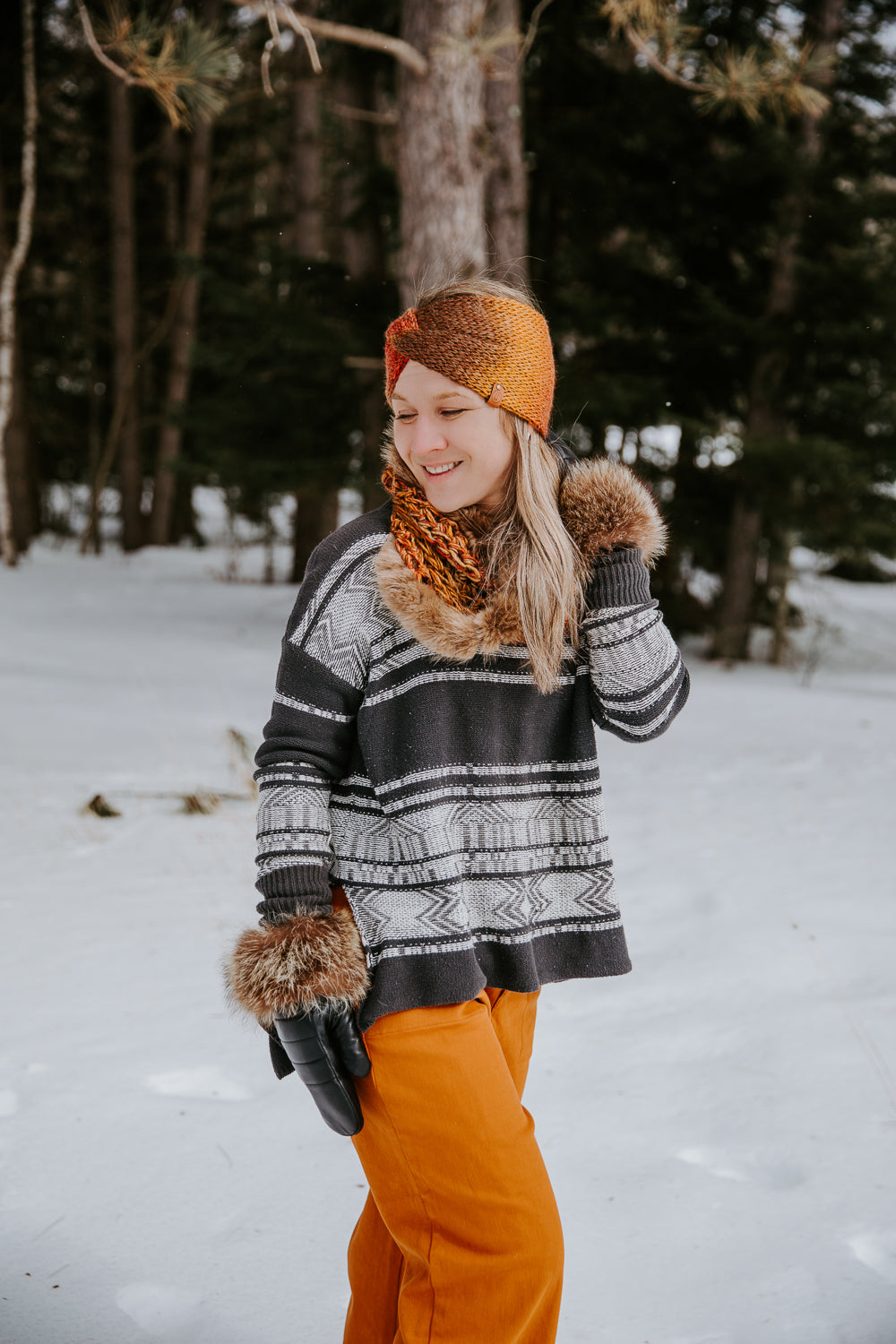 Foulard avec fourrure recyclée – Hélènou tricot & fourrure