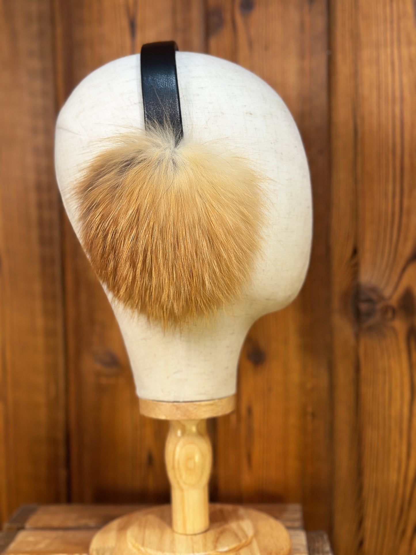 Cache-oreilles en fourrure recyclée, Renard roux