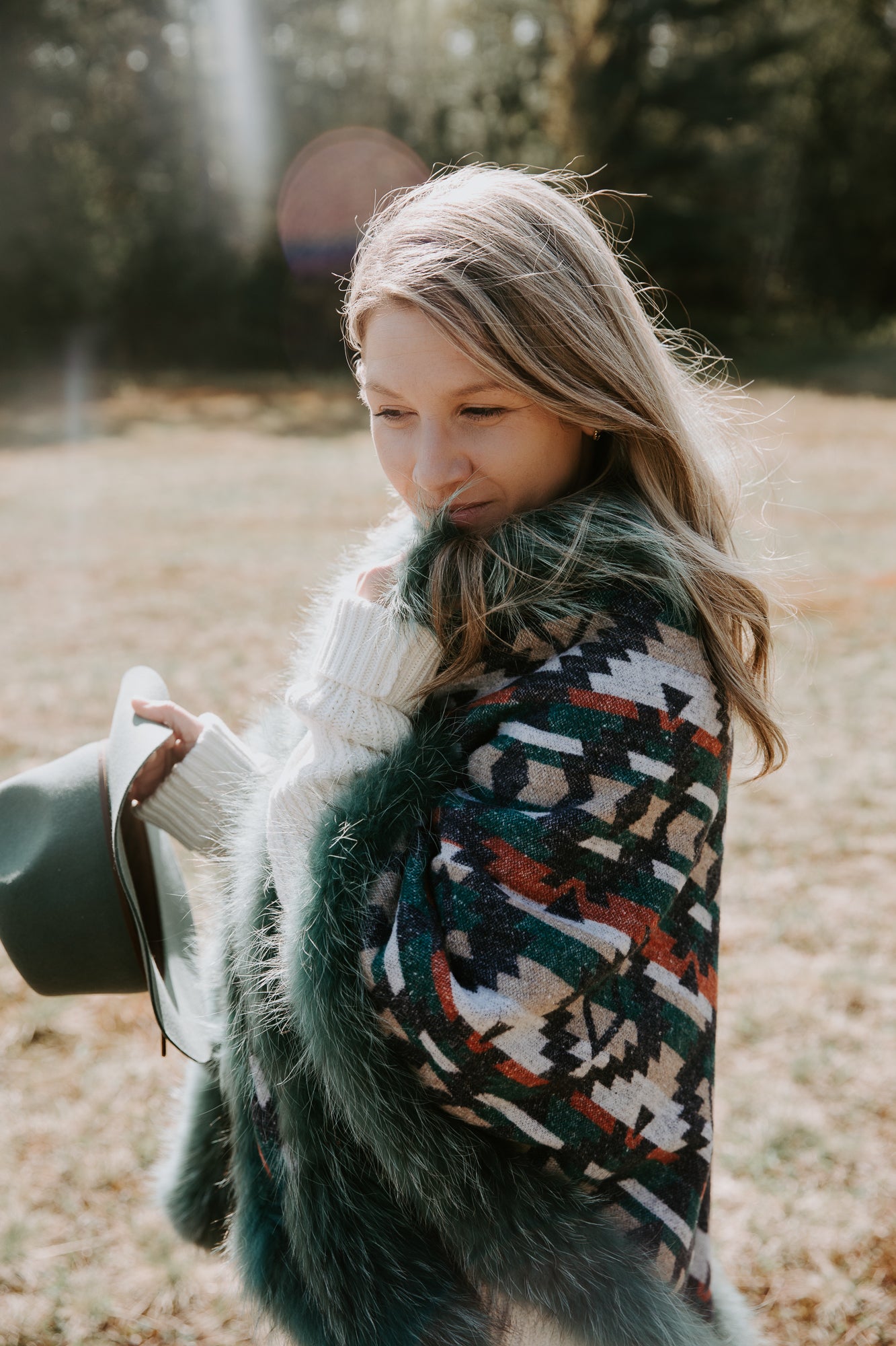 Châle avec fourrure/ Fur shawl