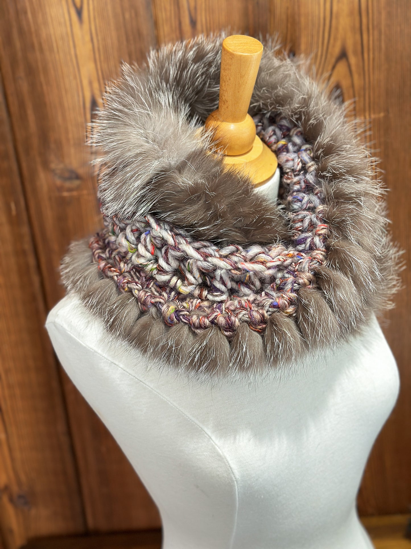 Foulard Beige avec fourrure recyclée Renard