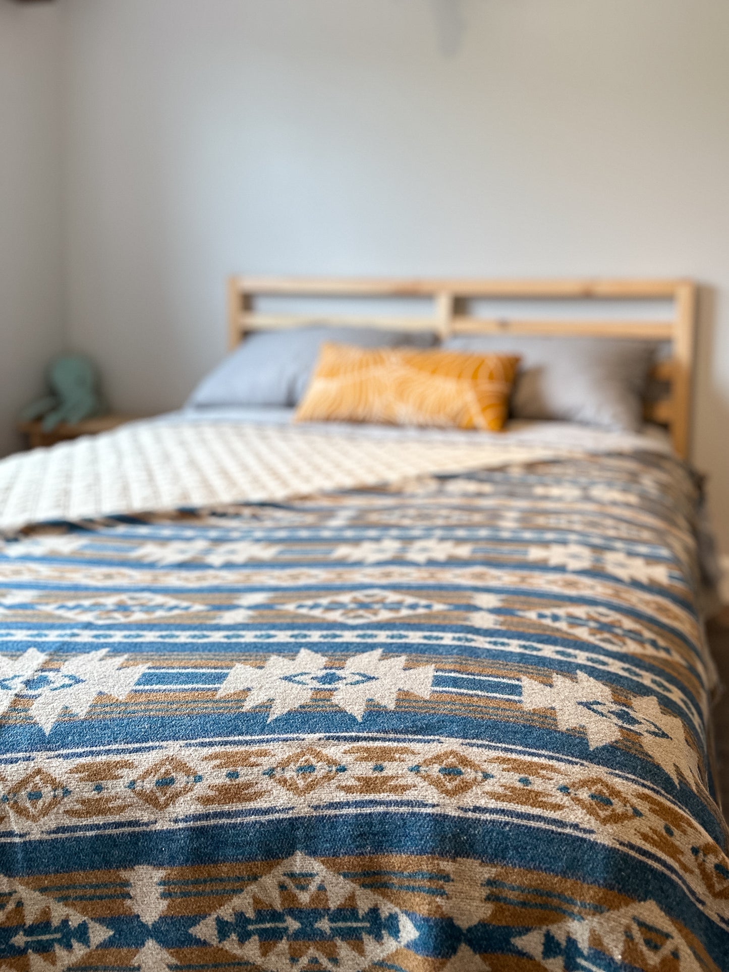 Couverture - Jeté en laine à motif boho aztèque