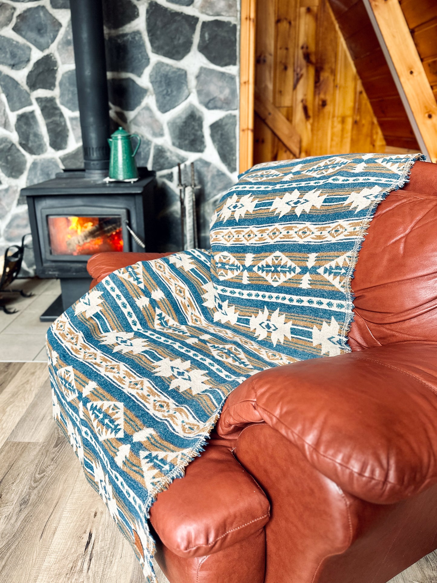Couverture - Jeté en laine à motif boho aztèque