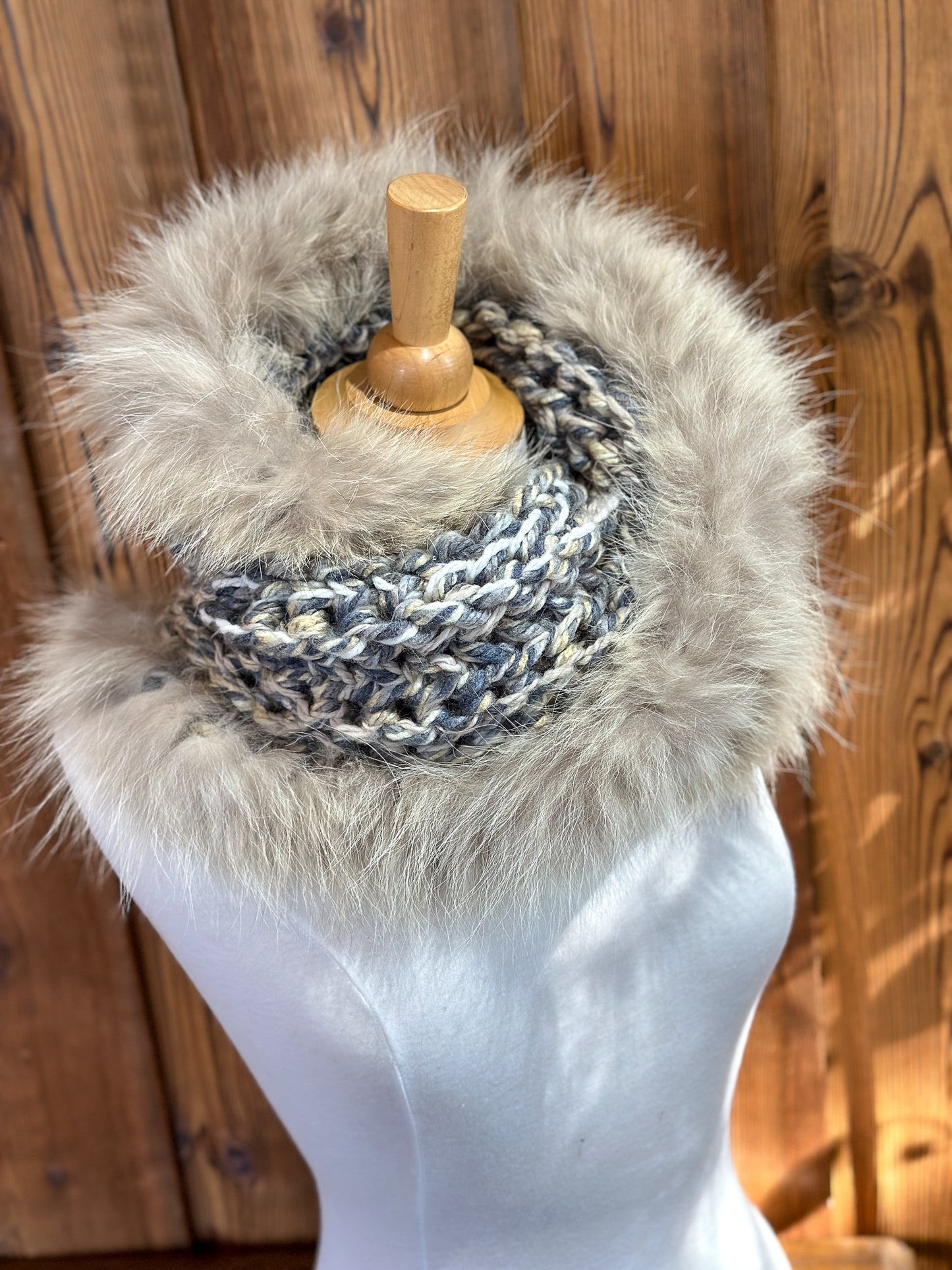 Foulard avec fourrure recyclée