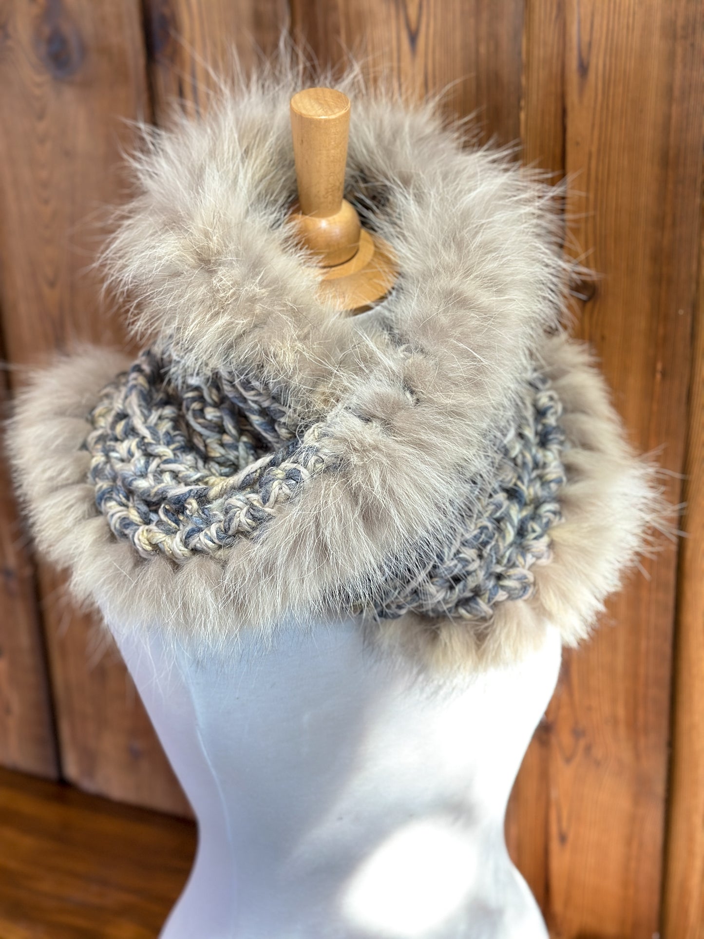 Foulard avec fourrure recyclée