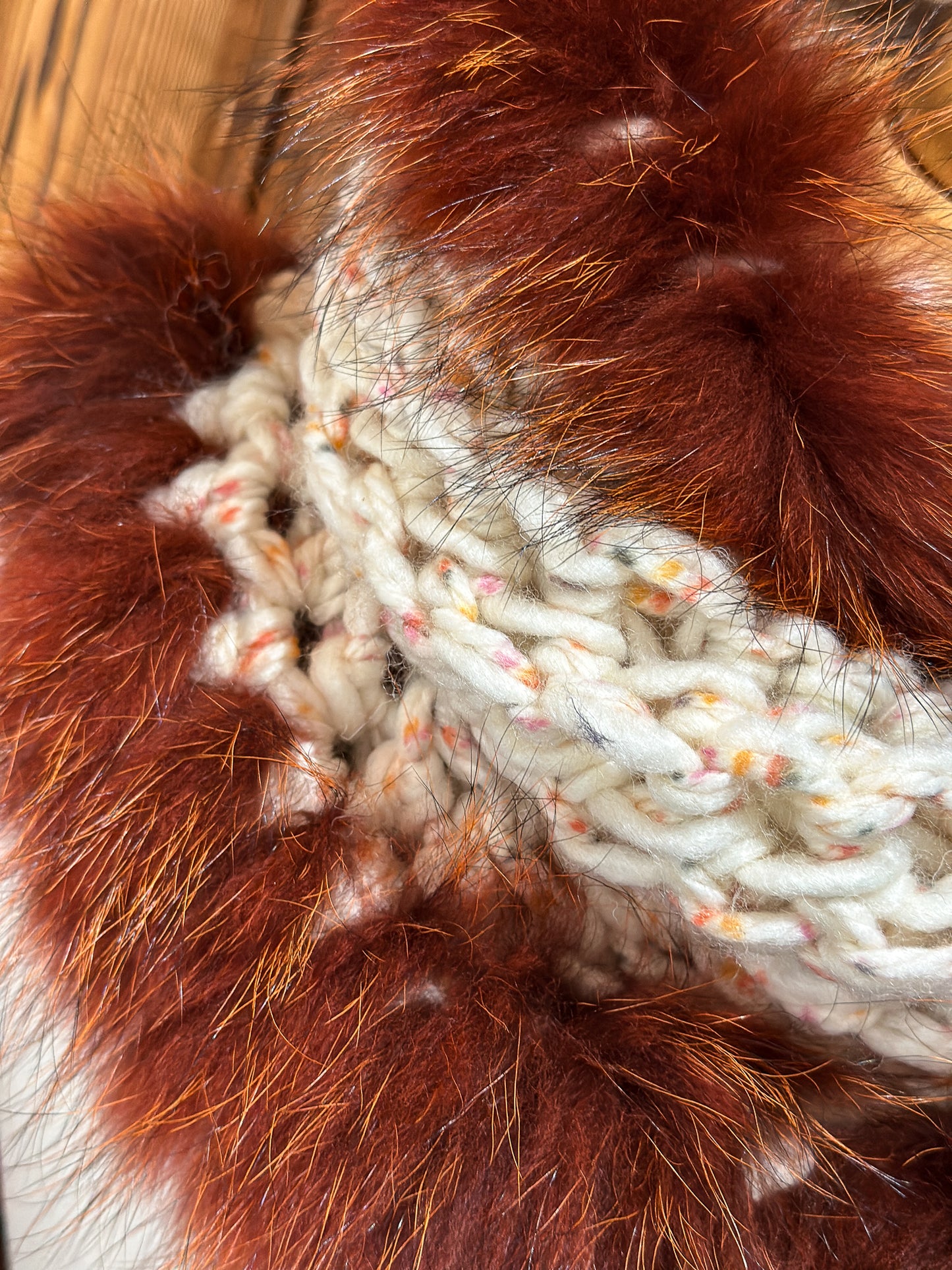 Scarf with recycled fur