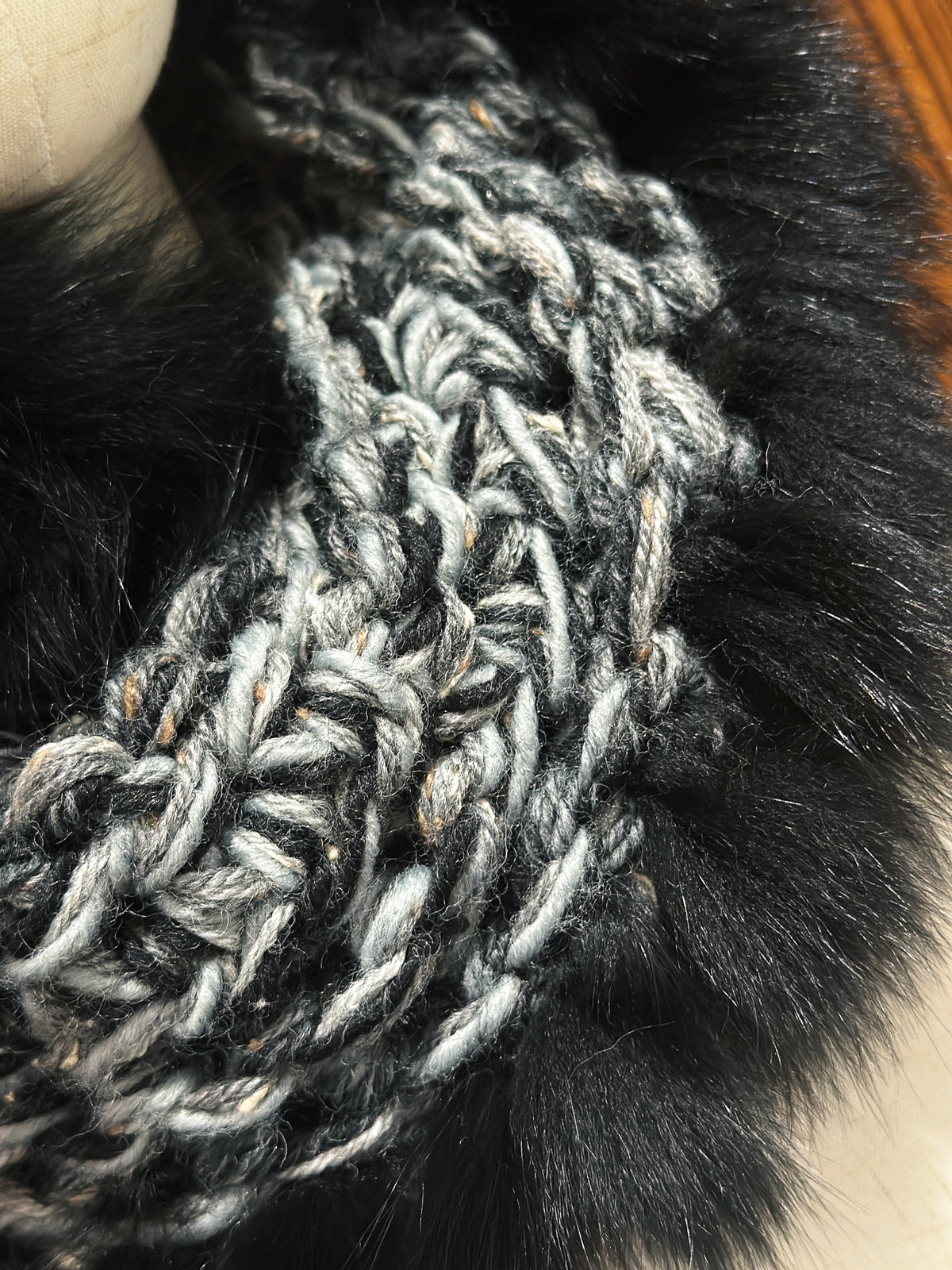 Scarf with recycled fur