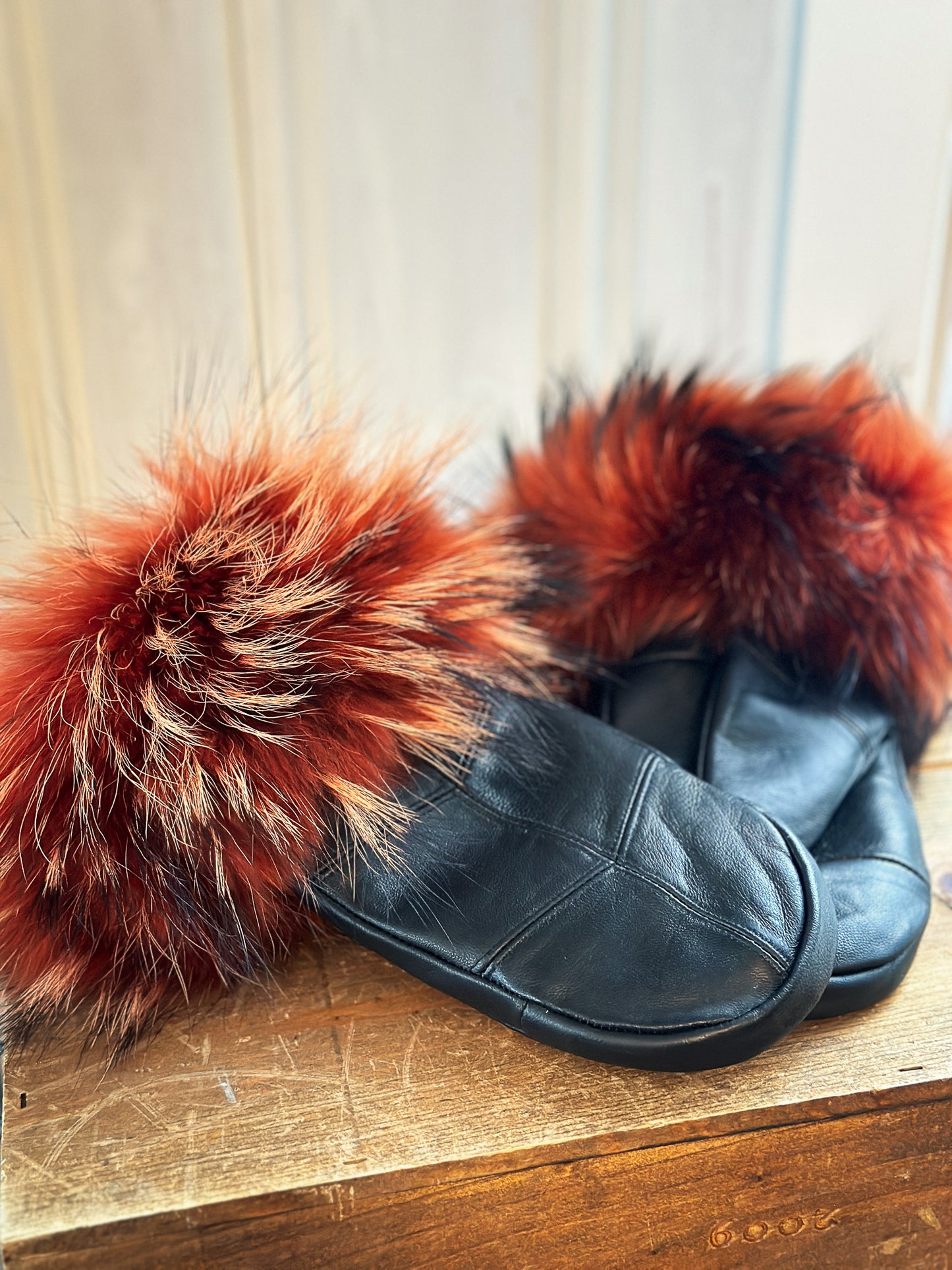 Mitaines en cuir avec fourrure recyclée