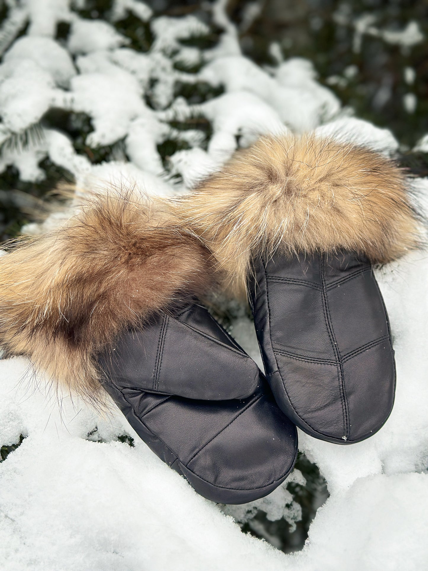 Mitaines en cuir avec fourrure recyclée