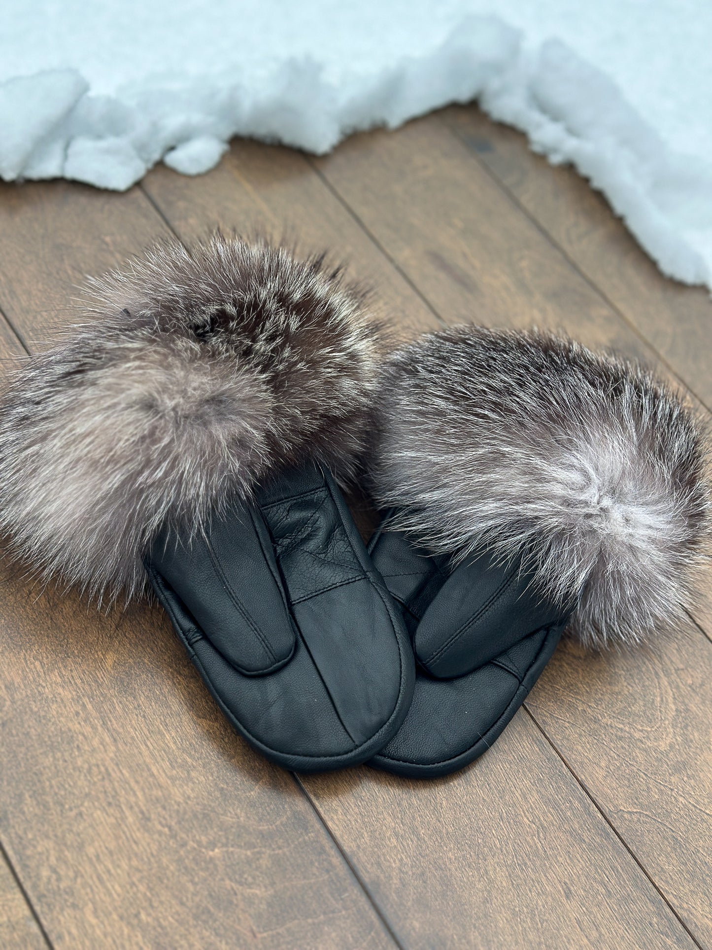 Mitaines en cuir noir avec fourrure recyclée- Renard