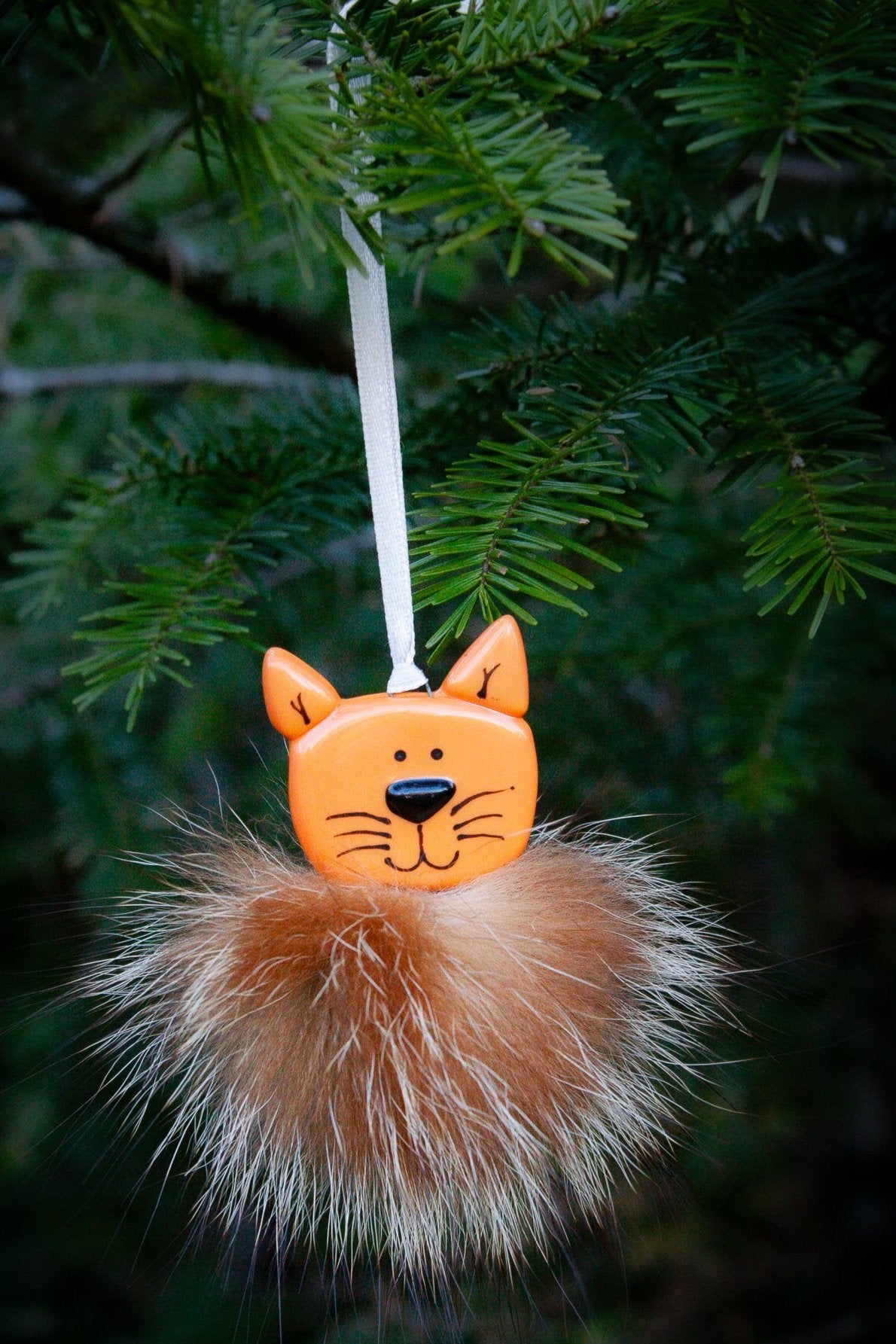 ornement de Noel, chat roux, fait a la main au Québec