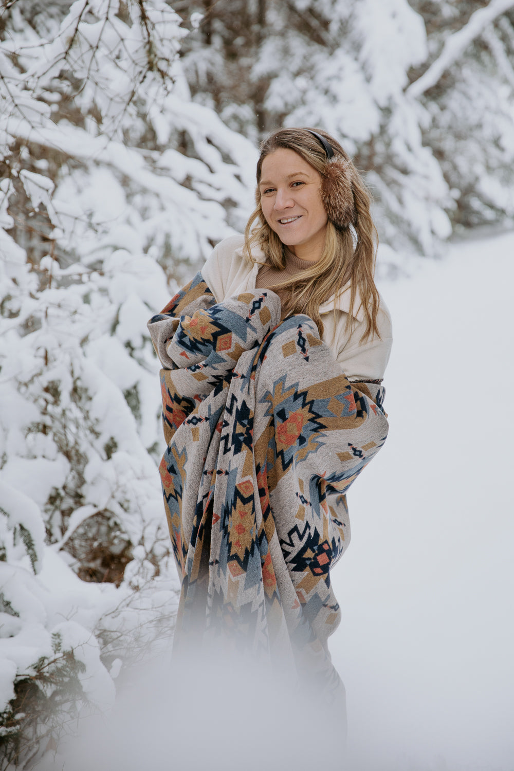 Blanket - Aztec boho wool throw