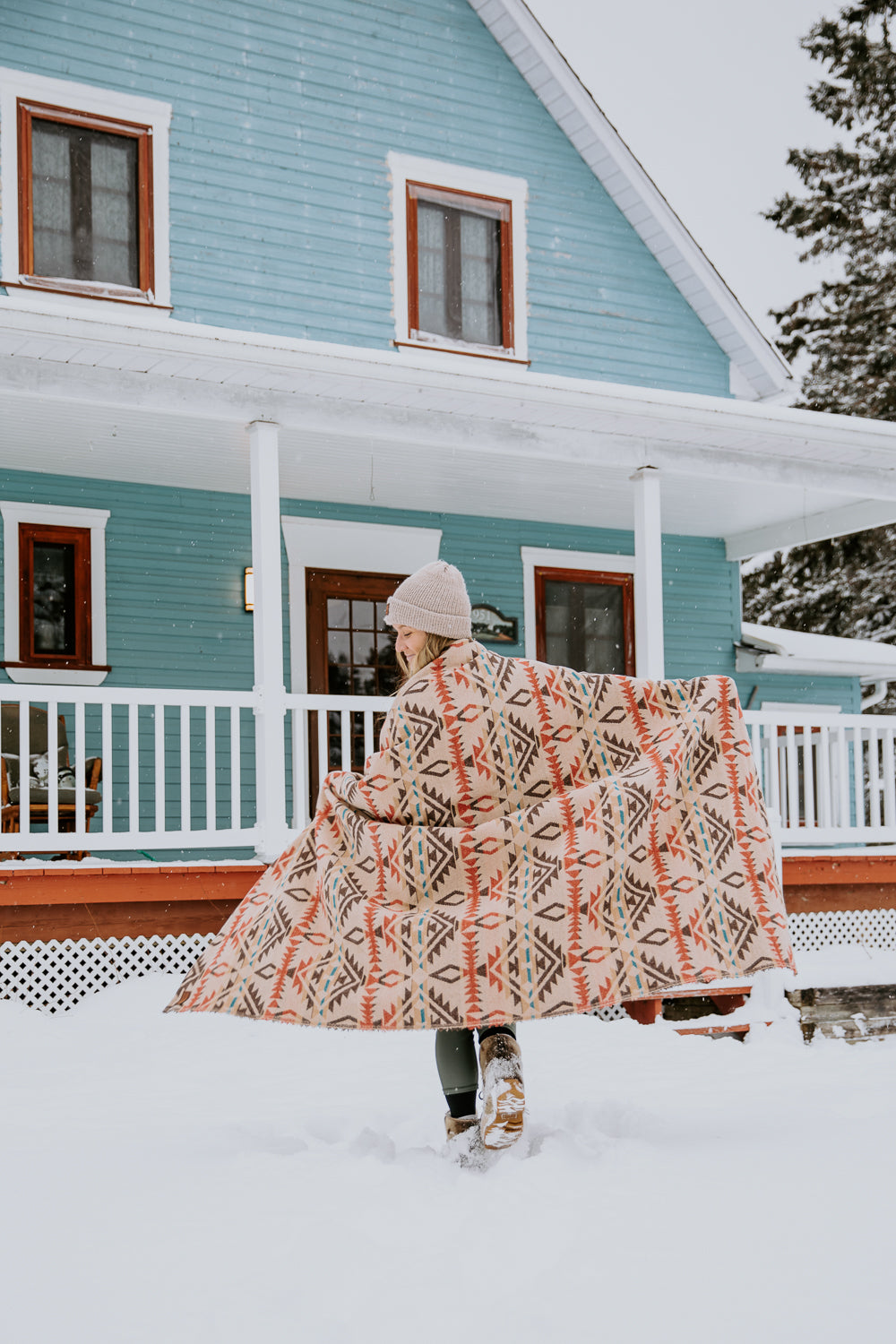 Couverture - Jeté en laine à motif boho aztèque