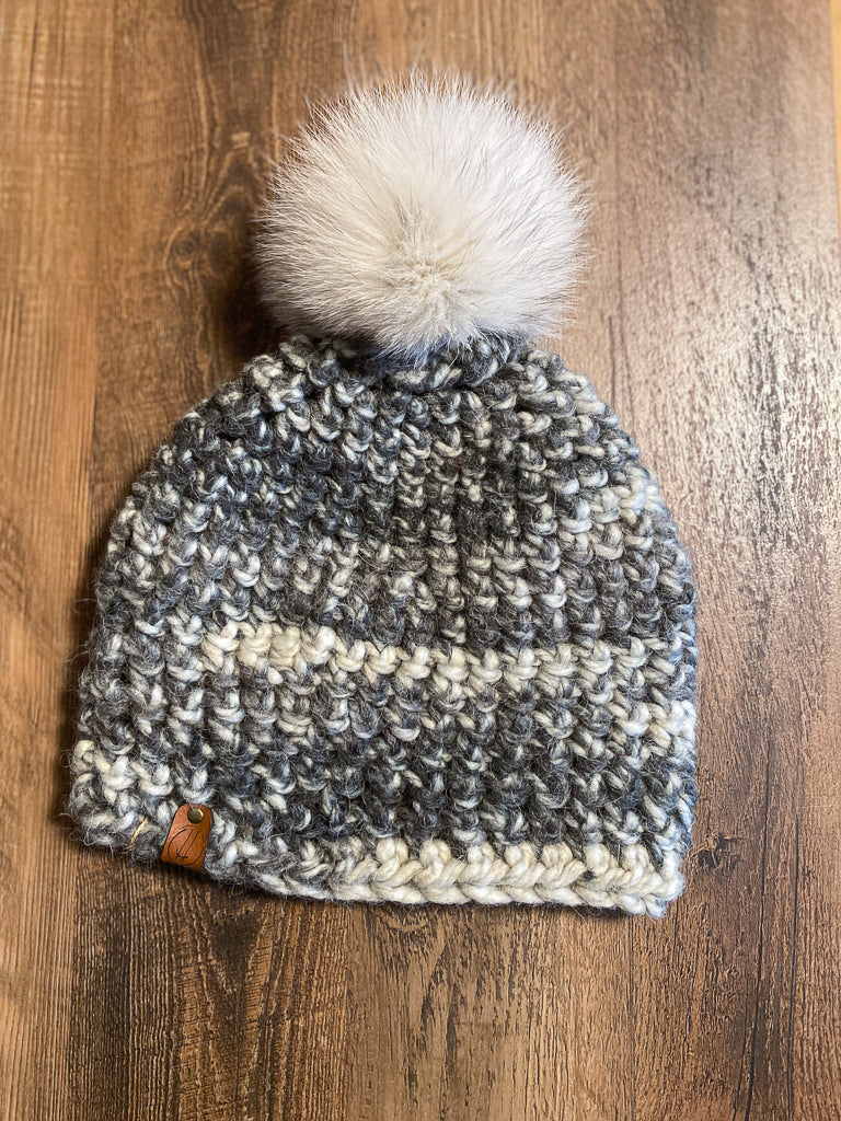 Tuque avec pompon fourrure recyclée