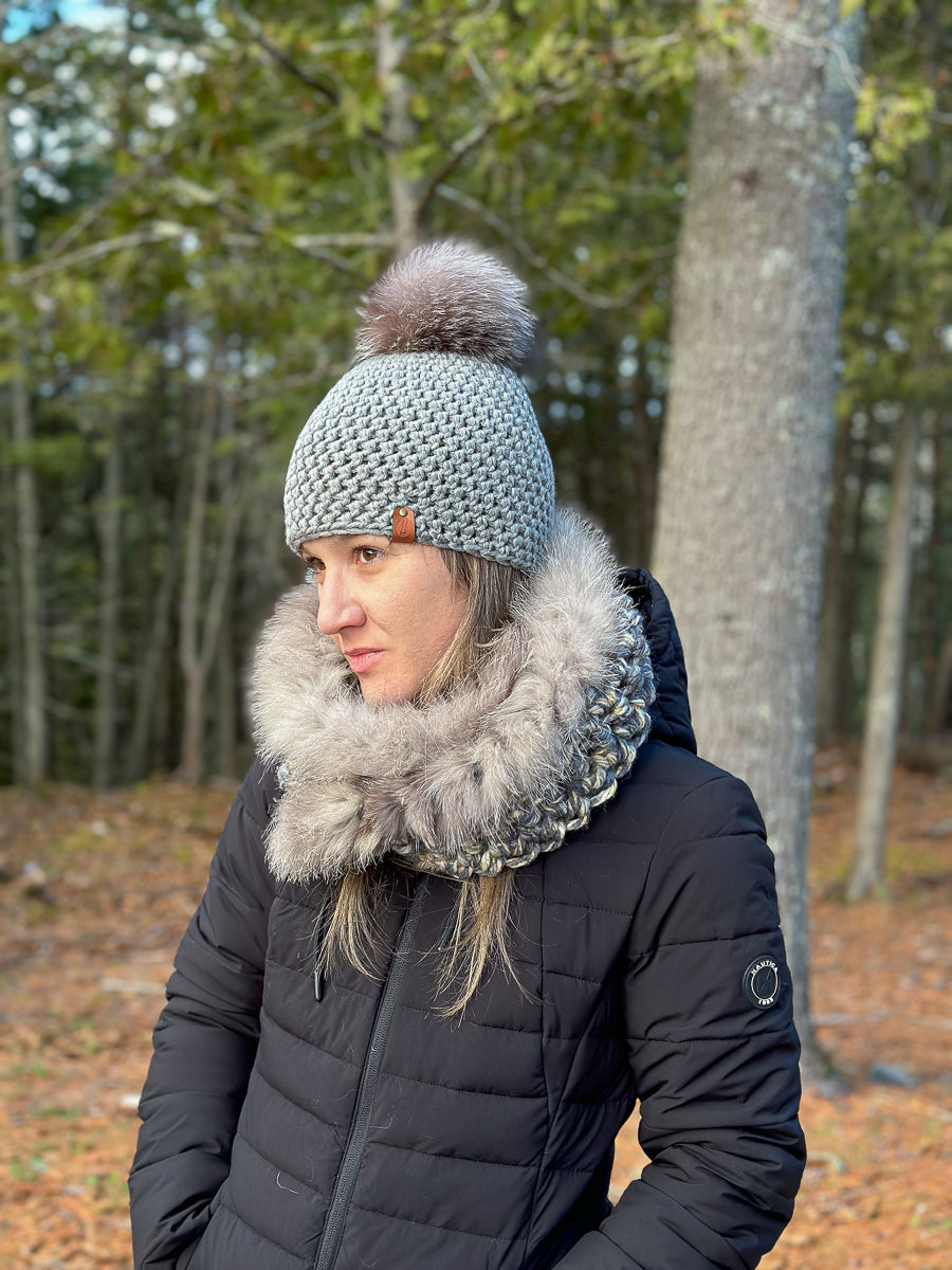 Scarf with recycled fur