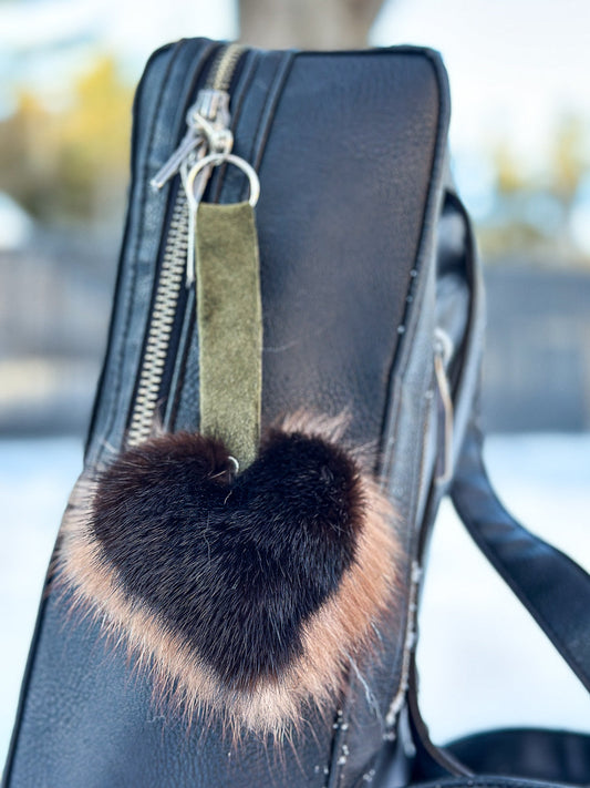 Porte clés en fourrure recyclée « p’tit coeur » Réversible