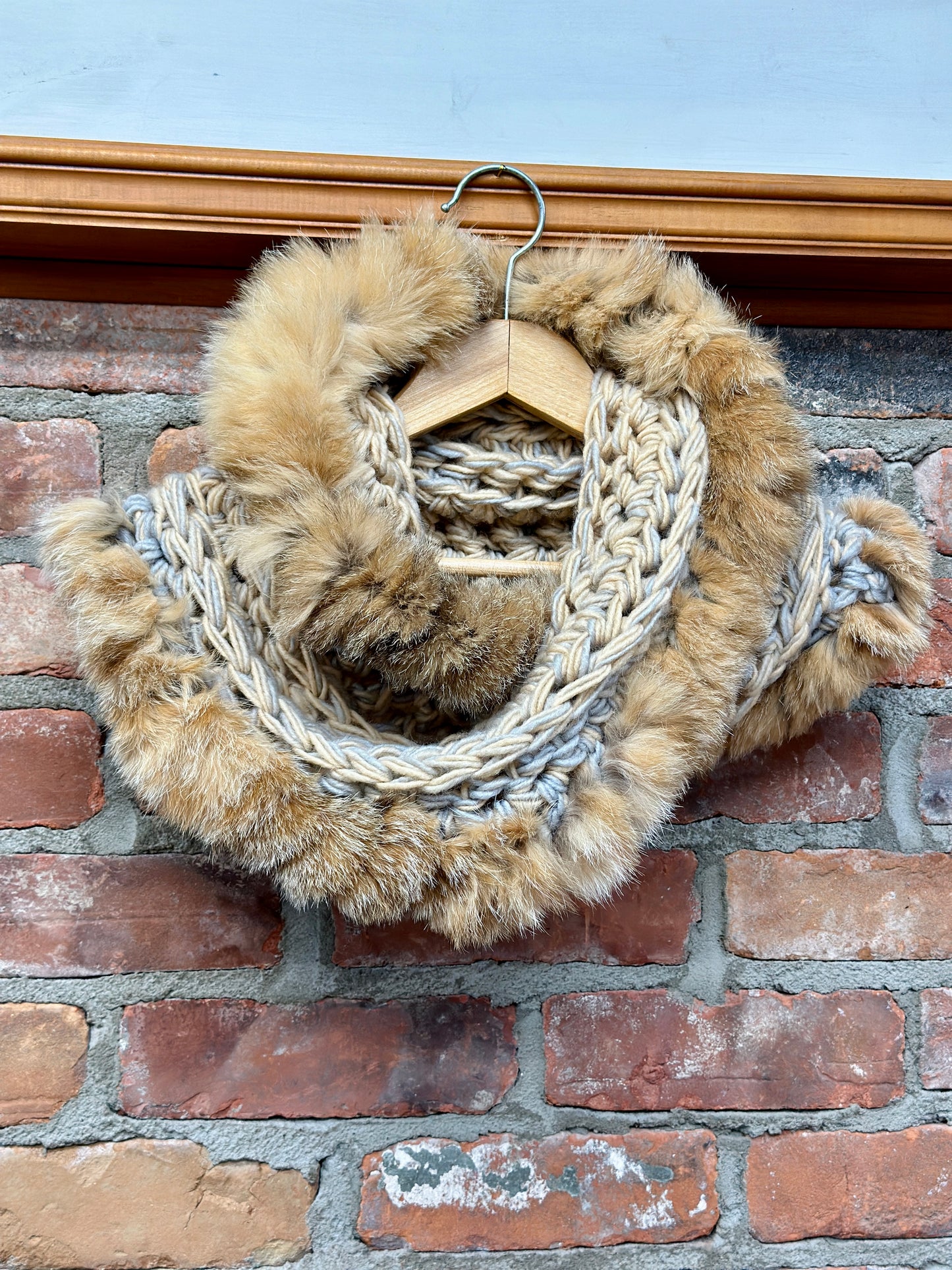 Scarf with recycled fur