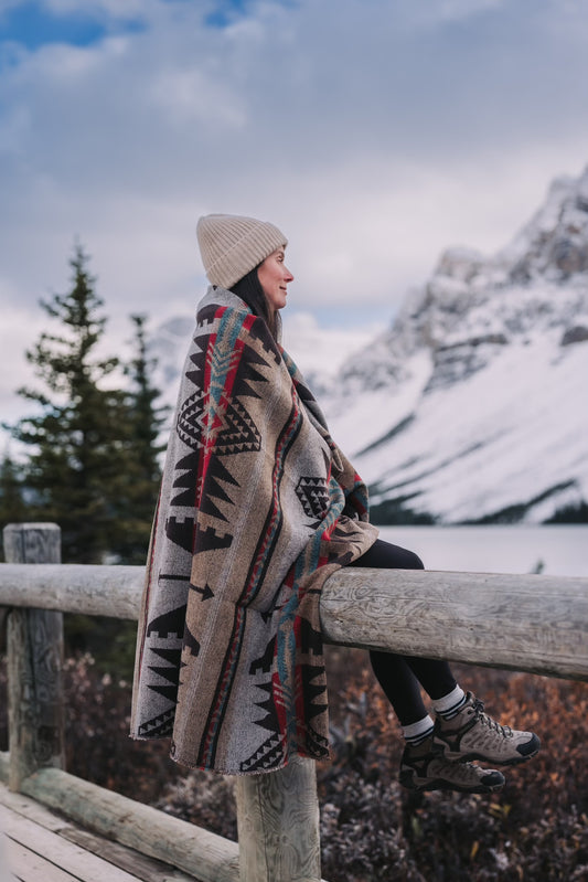 Couverture - Jeté en laine à motif boho aztèque