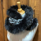 Foulard avec fourrure recyclée - Noir et gris