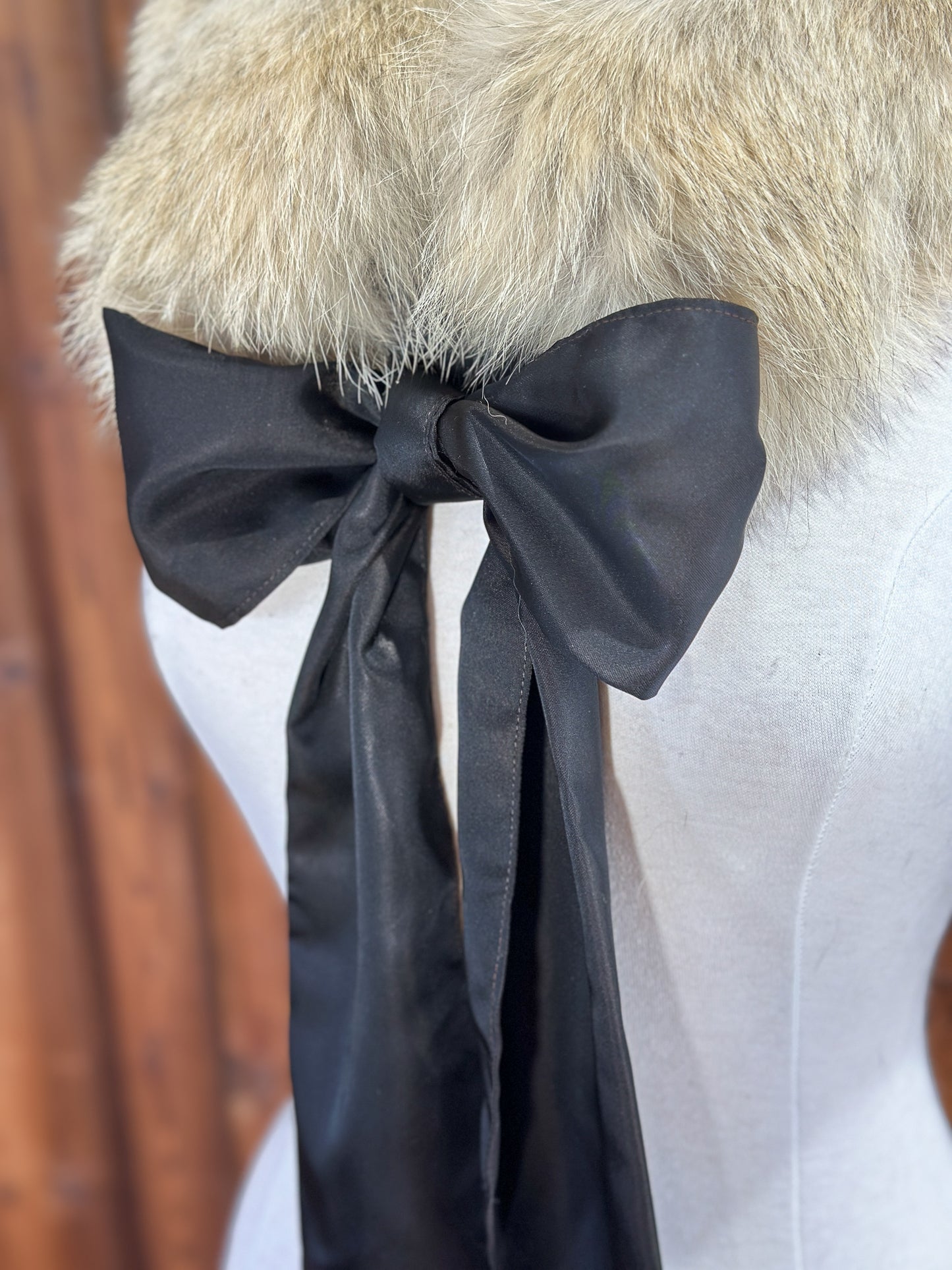 Foulard tout en fourrure avec boucle