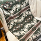 Couverture - Jeté en laine à motif boho aztèque