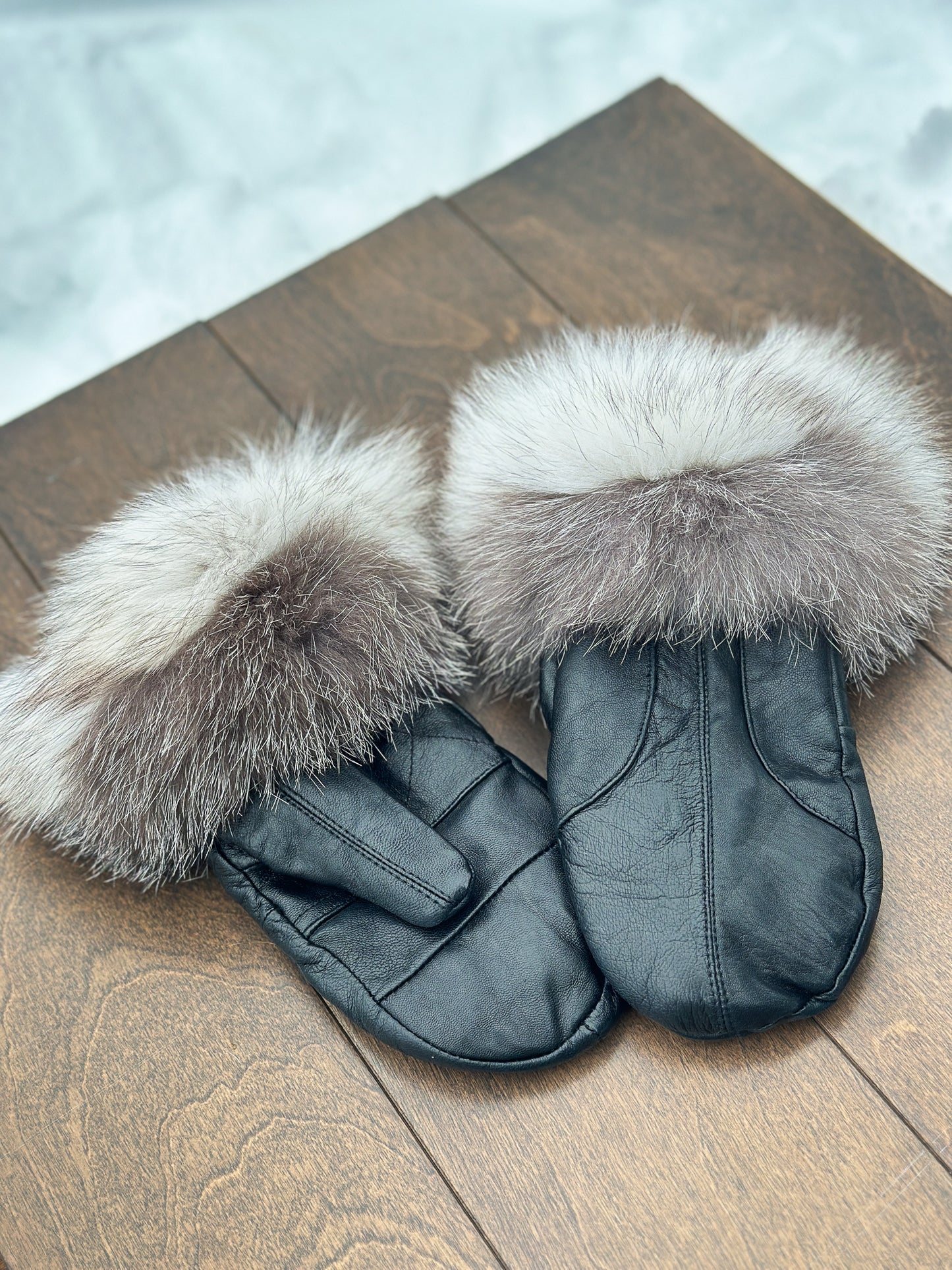 Mitaines en cuir noir avec fourrure recyclée- Renard