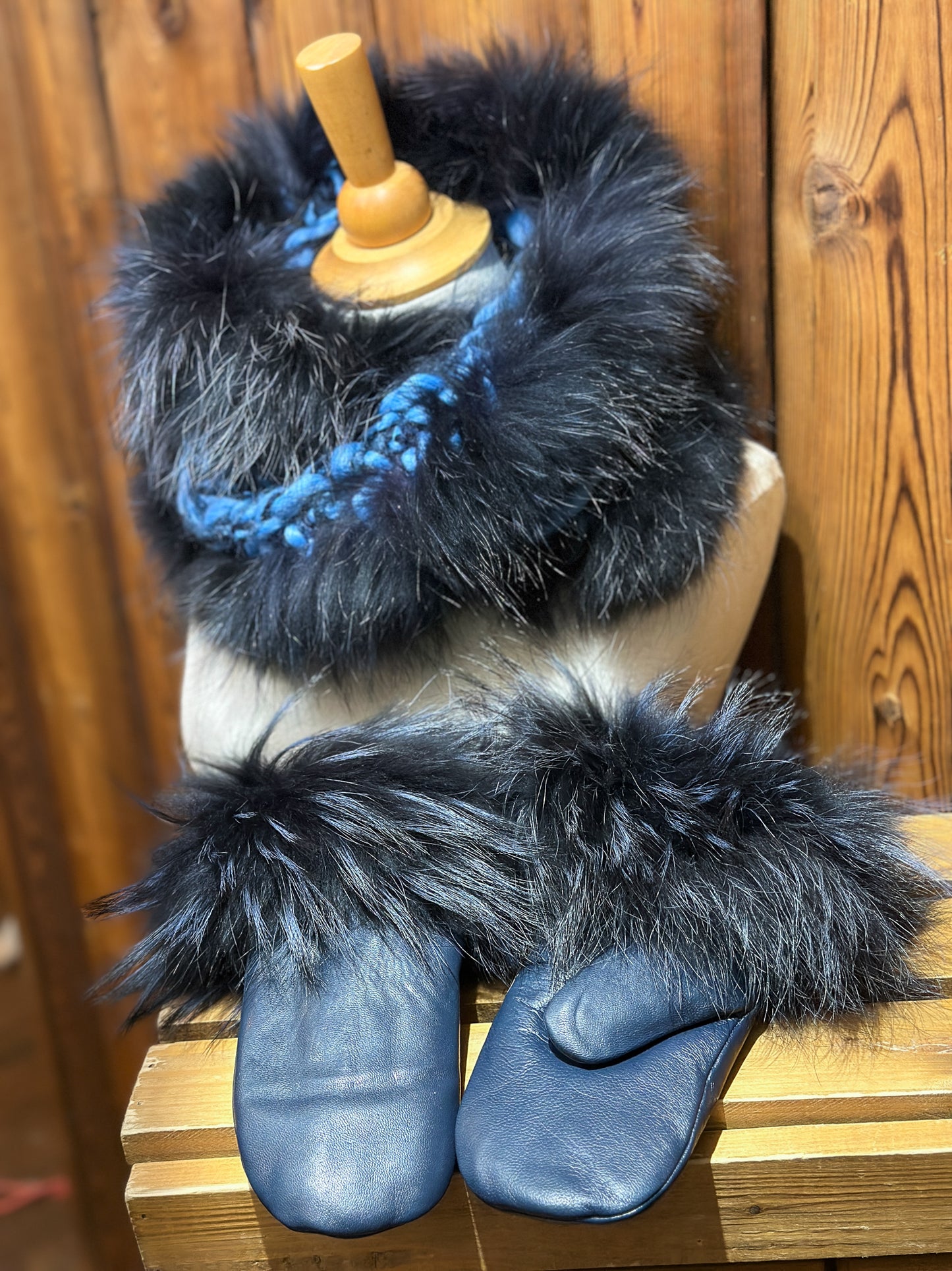 Ensemble Foulard et Mitaines Bleu avec fourrure recyclée - Renard