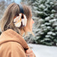 affronter l'hi=ver confortable avec des cache-oreilles unique fait à la main au Québec