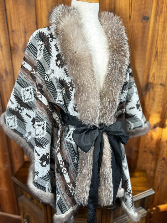 Châle couverture avec fourrure recyclée - Gris