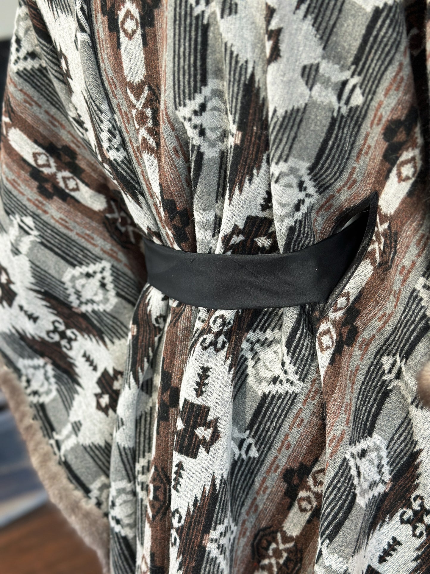 Châle couverture avec fourrure recyclée - Gris