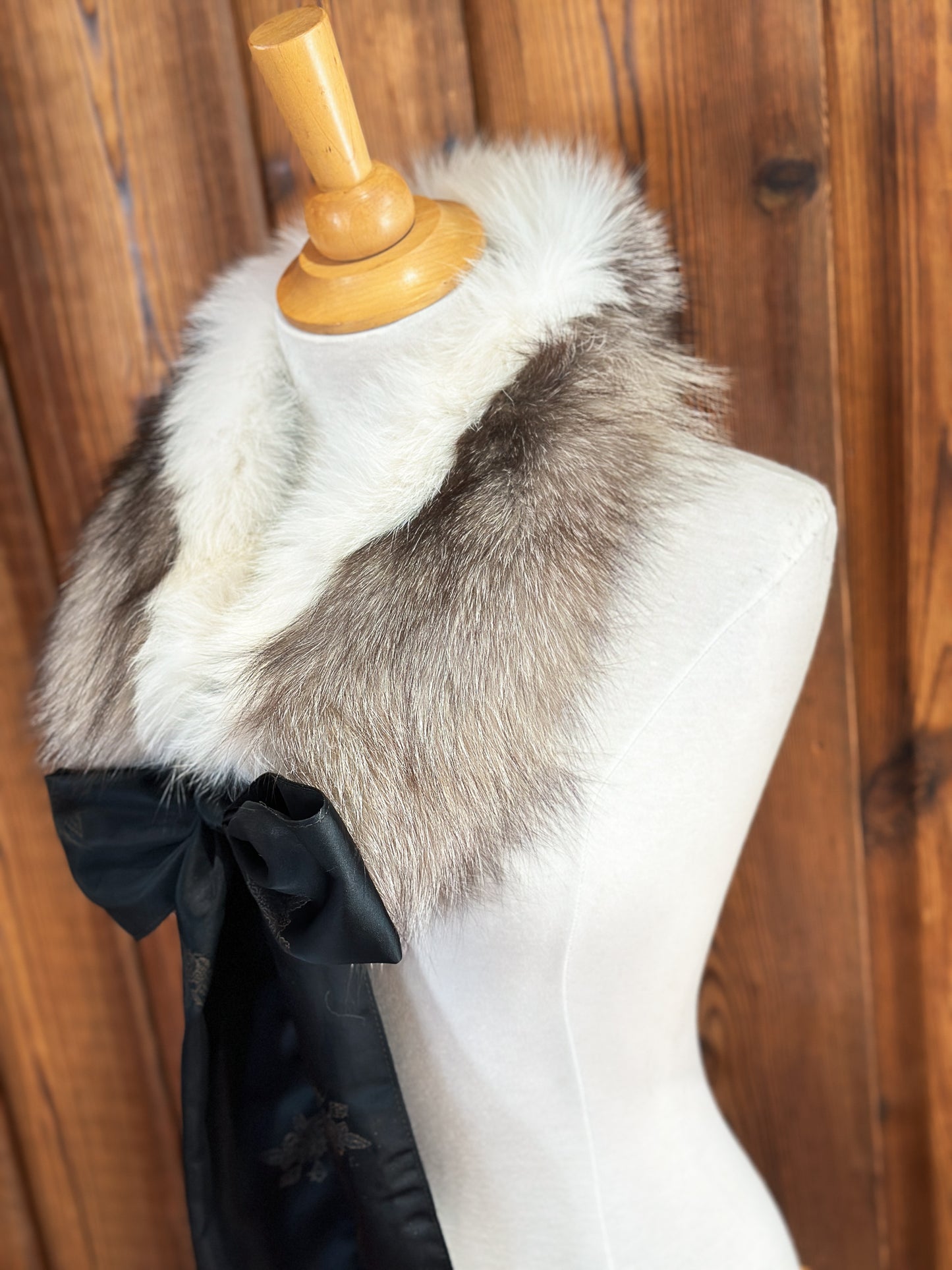 Foulard tout en fourrure 2 couleurs avec boucle