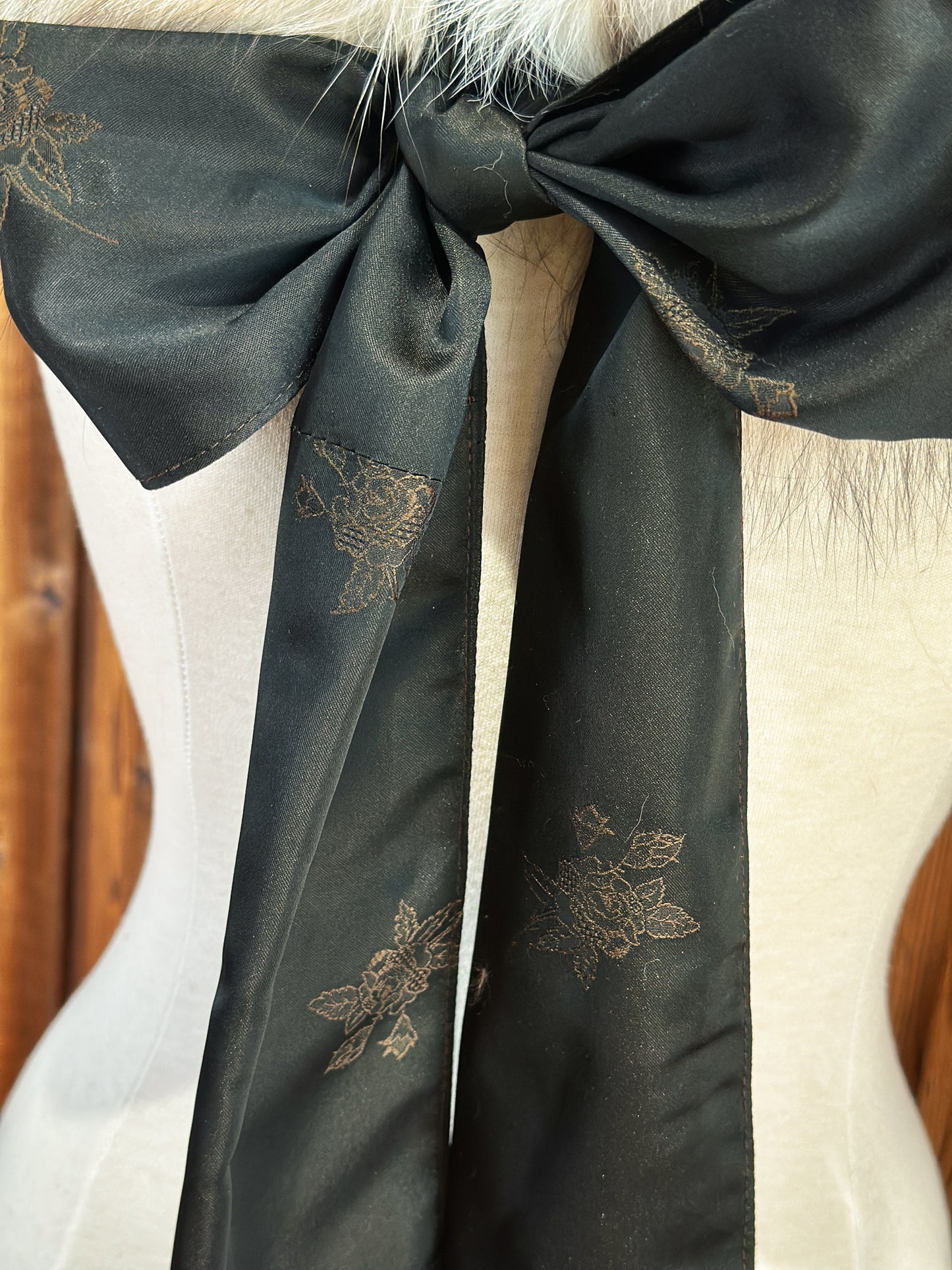 Foulard tout en fourrure 2 couleurs avec boucle