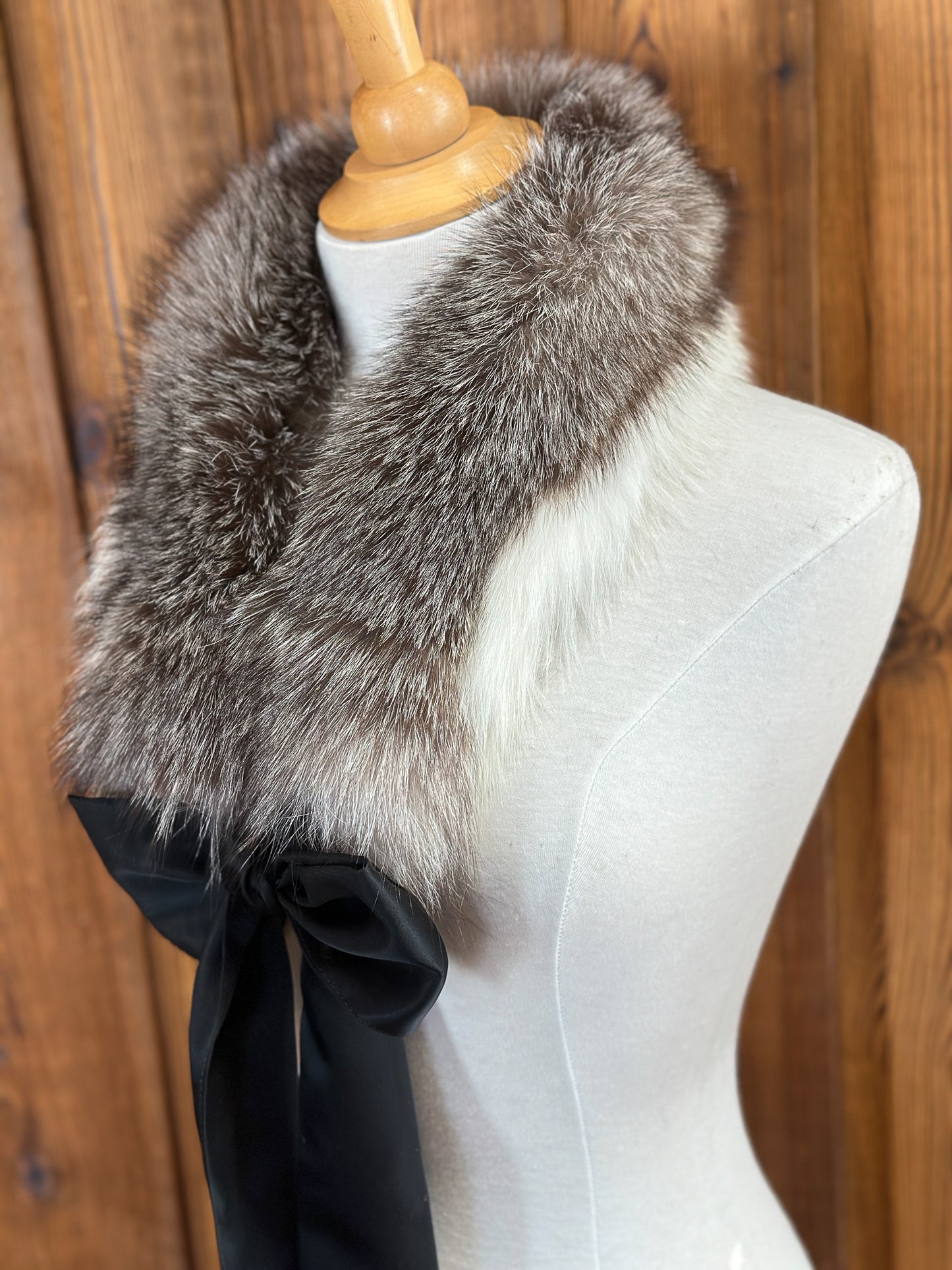 Foulard tout en fourrure 2 couleurs avec boucle