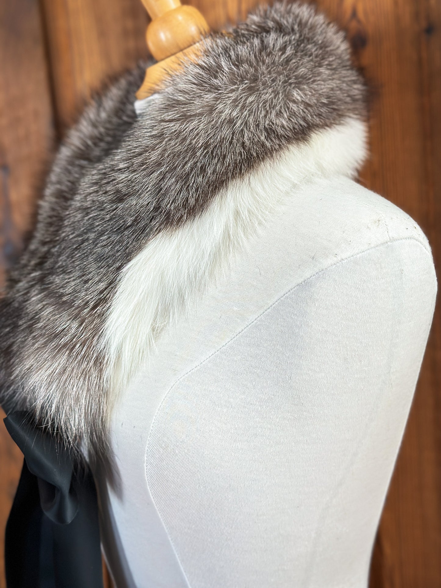 Foulard tout en fourrure 2 couleurs avec boucle