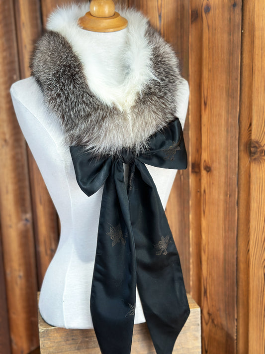 Foulard tout en fourrure 2 couleurs avec boucle