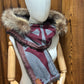 Foulard à capuchon amovible et réversible
