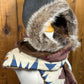Foulard à capuchon amovible et réversible