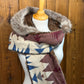 Foulard à capuchon amovible et réversible