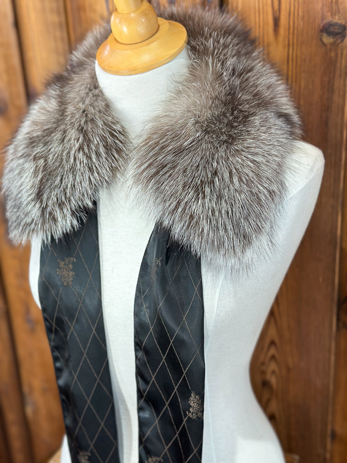 Foulard tout en fourrure avec boucle