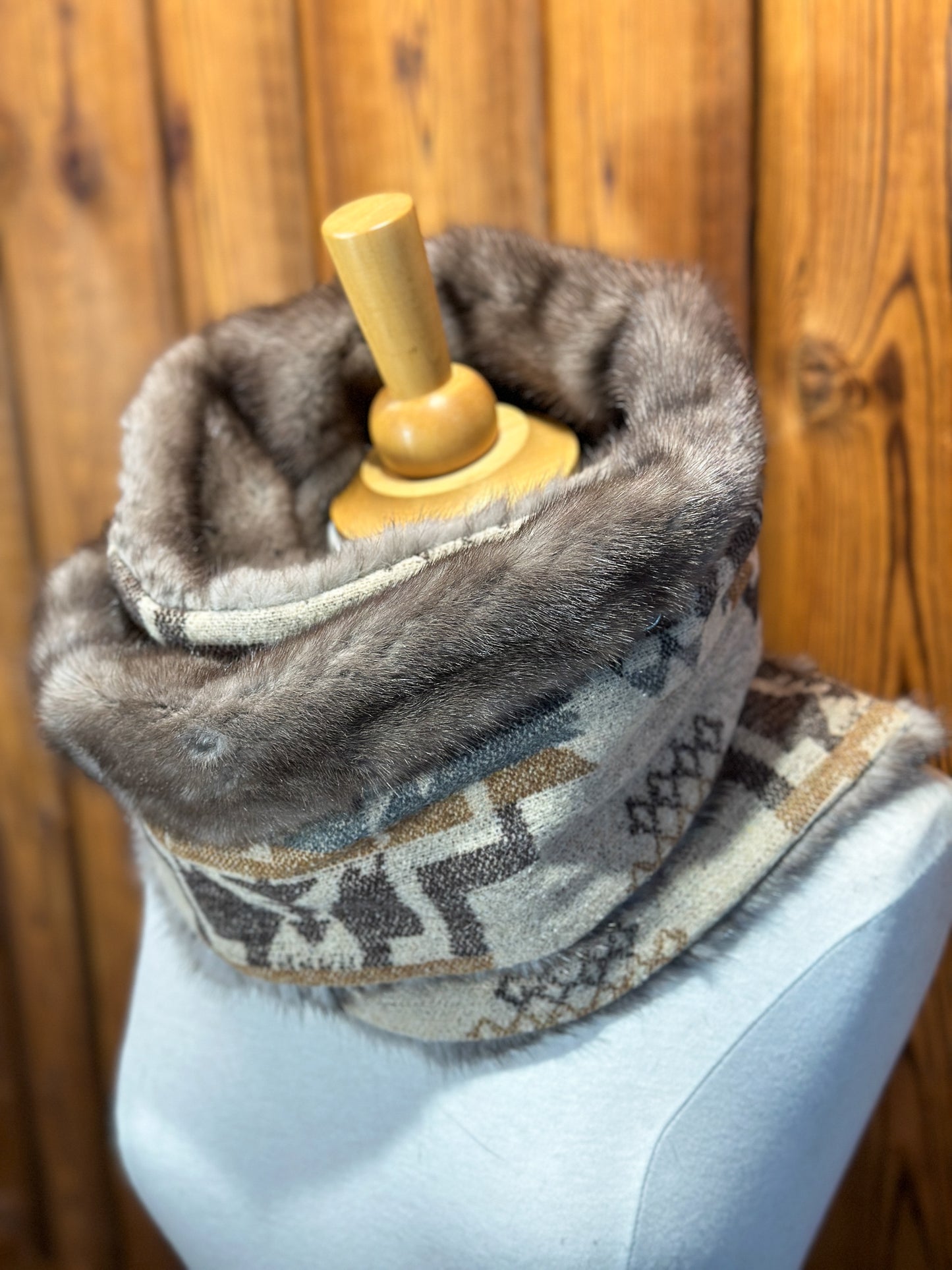 Foulard à capuchon amovible et réversible Taupe et Mauve