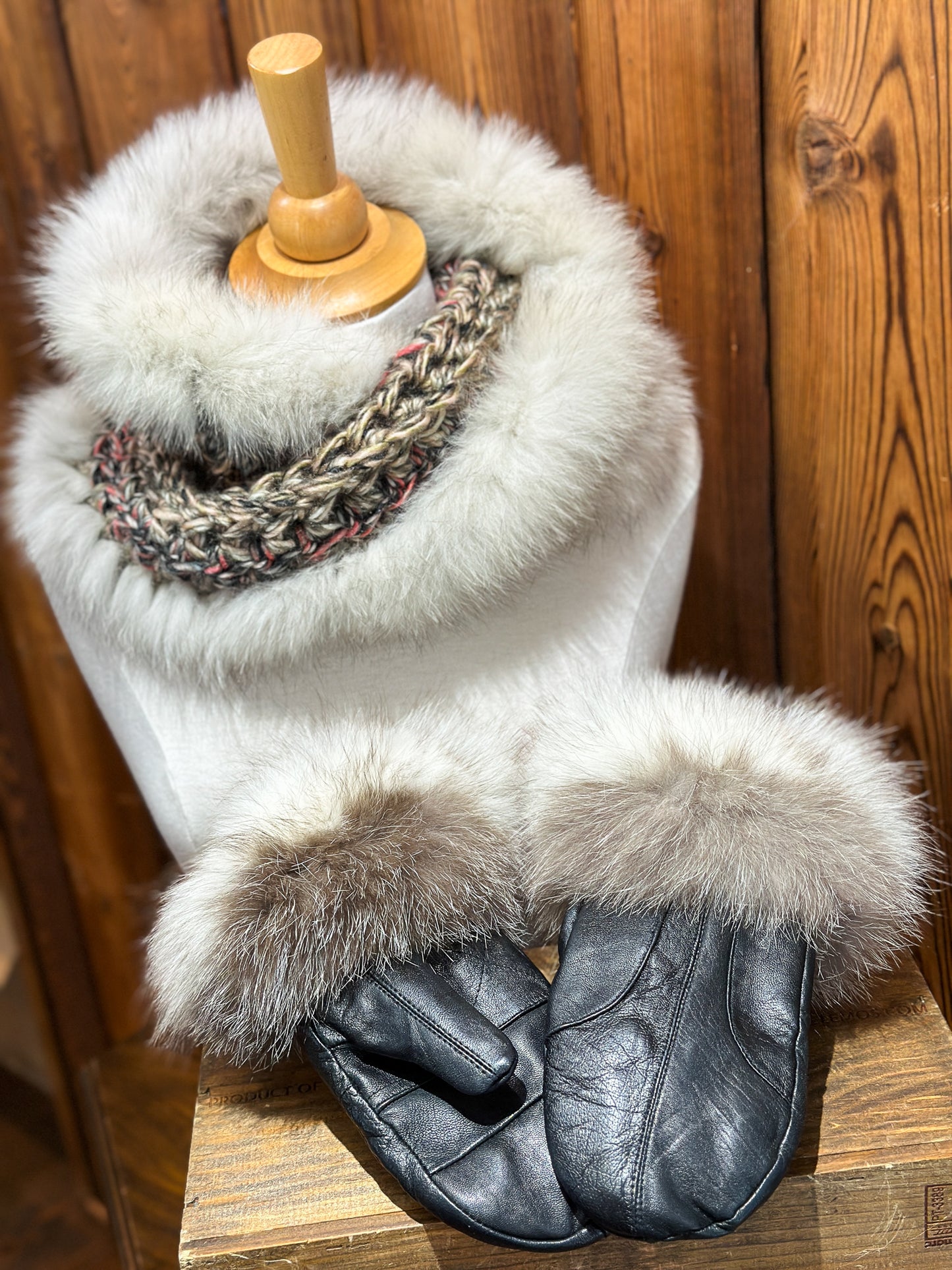 Foulard Rose et Gris avec fourrure recyclée - Renard