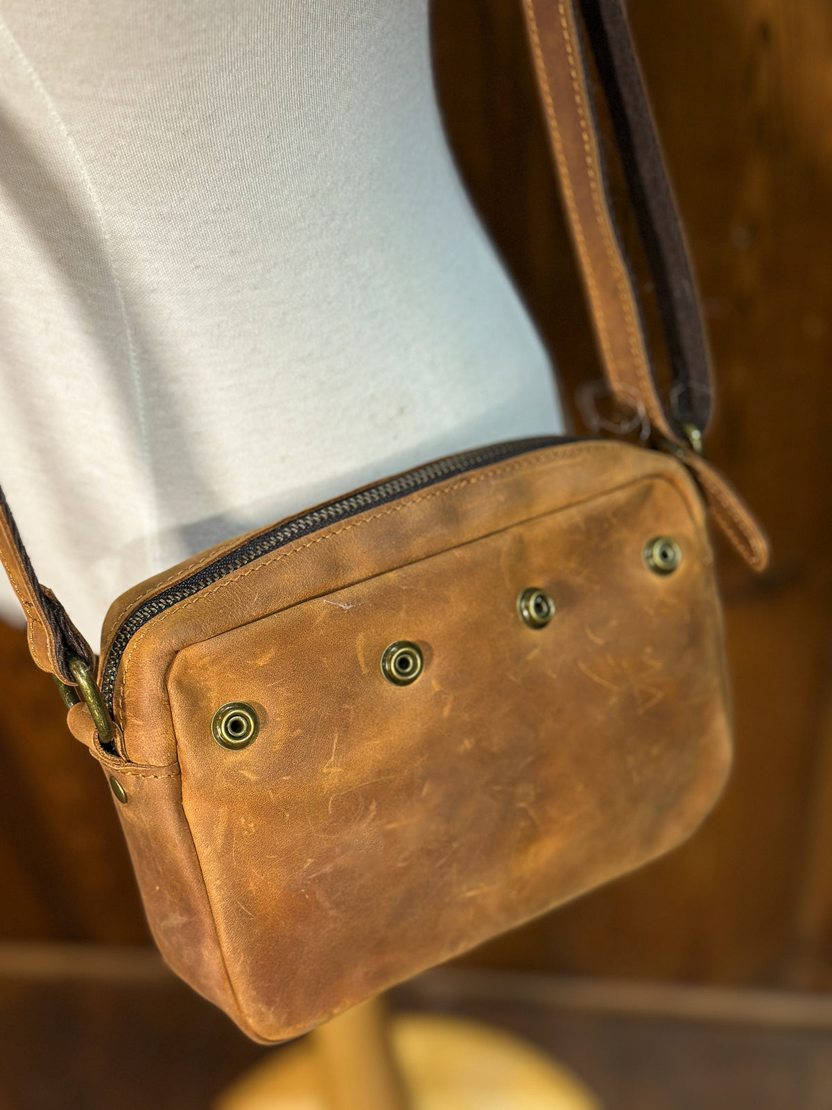 Sac à main avec rabat amovible fourrure
