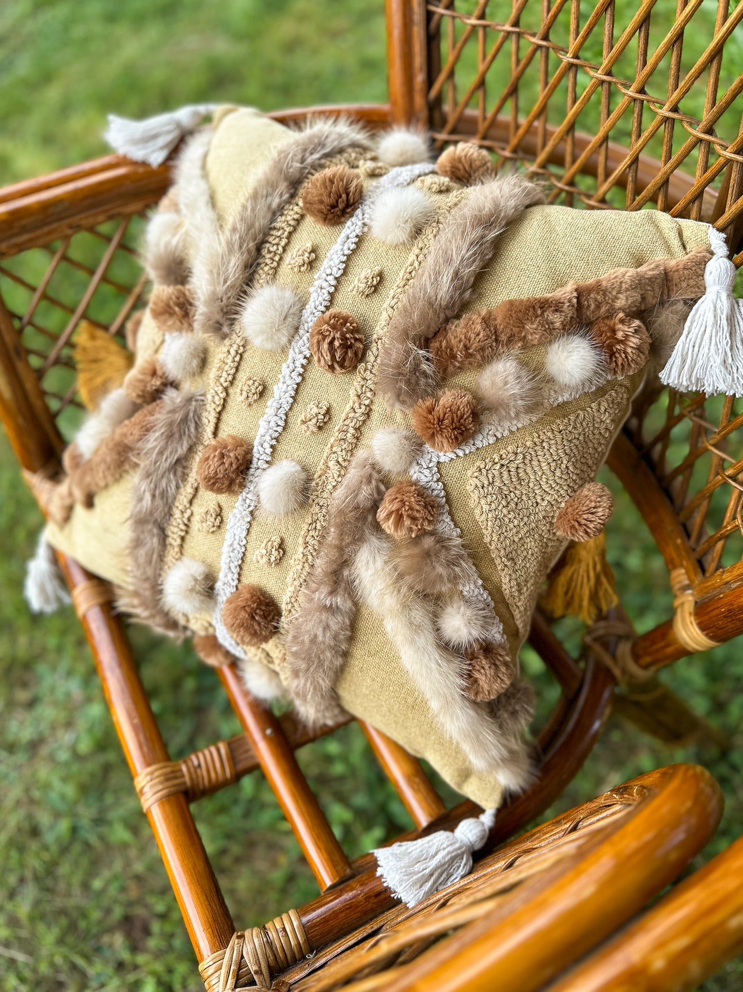 Coussin Bohème et fourrure recyclés - 18x18