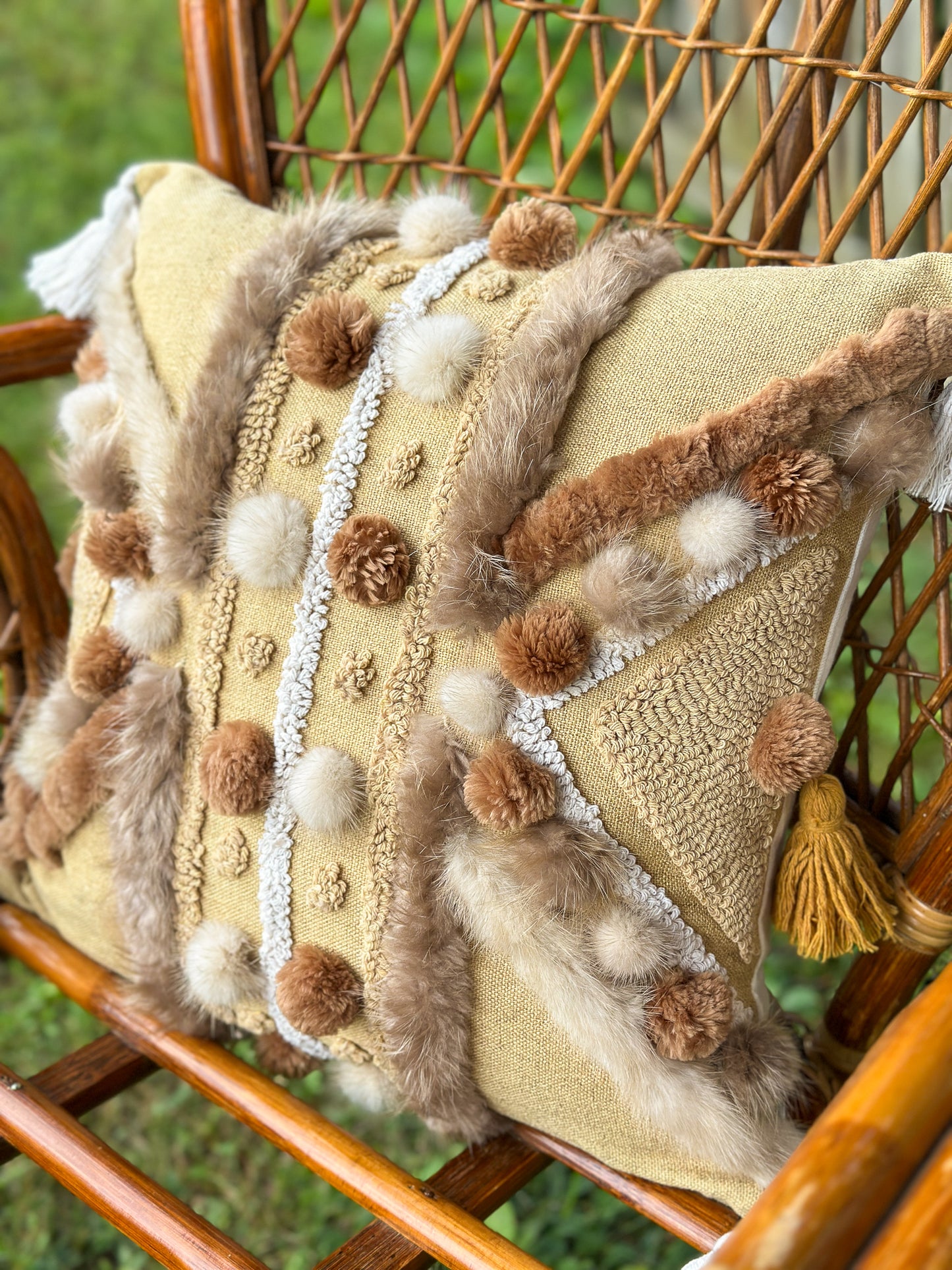 Coussin Bohème et fourrure recyclés - 18x18