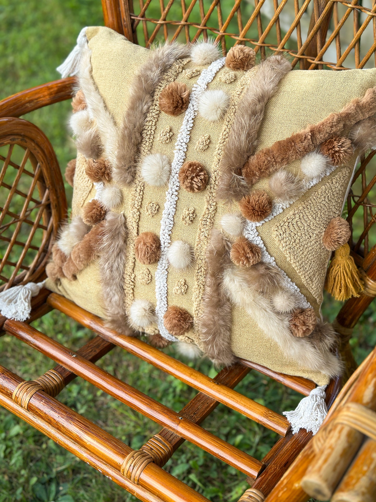 Coussin Bohème et fourrure recyclés - 18x18