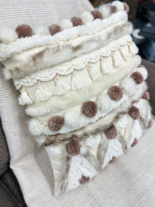 Cushion with recycled fur