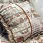 Coussin avec cuir et fourrure recyclés - 18x18